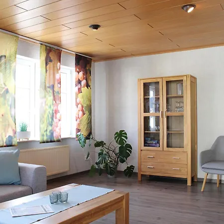 Weingut Markus Junglen Krov