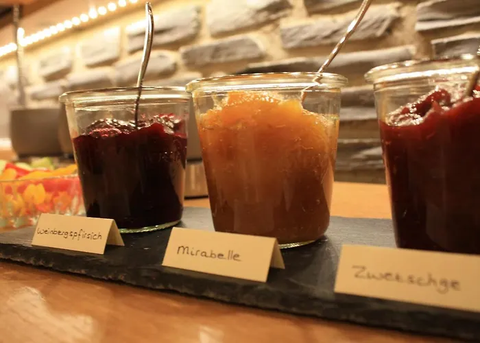 Weingut Markus Junglen Guest house Krov