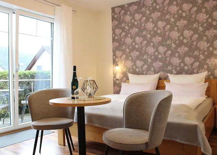 Weingut Markus Junglen Guest house Krov